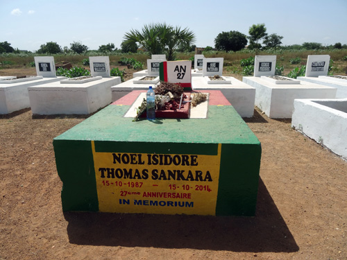 Burkina Faso: le corps de Thomas Sankara exhumé 28 ans après sa mort